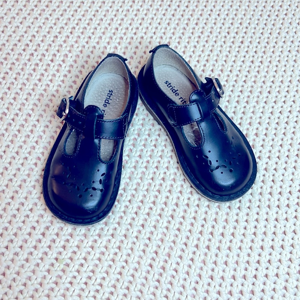 Vintage Navy Blue Stride Rite T Strap Mary Jane’s